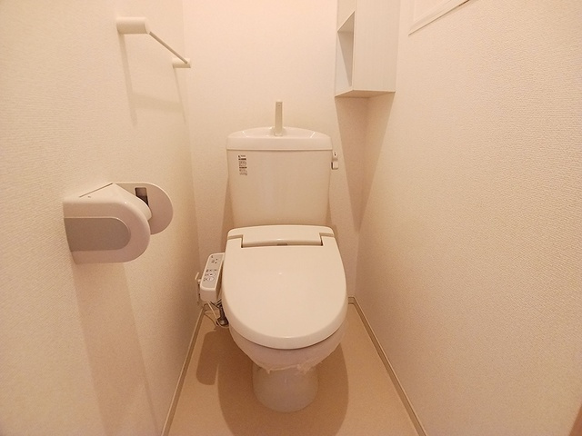 アンソレイエ飾磨　Ⅱ番館のトイレ