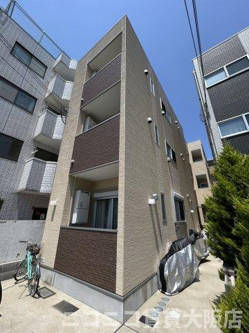 京都市山科区大宅早稲ノ内町のアパートの外観