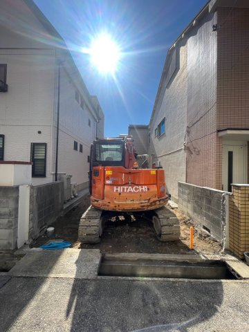 【前面道路含む現地写真】の画像