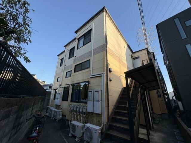 エスポワール日吉の外観