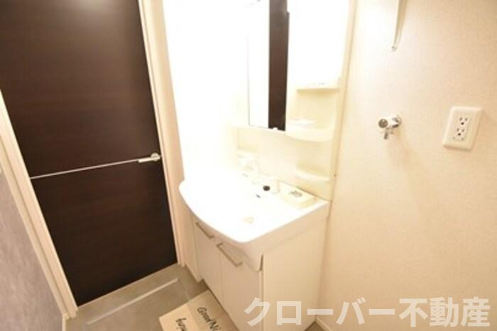 ビアンキの独立洗面台|洗髪洗面化粧台