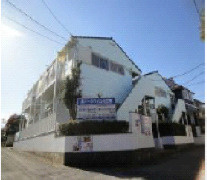 柏パークハイムB棟の外観