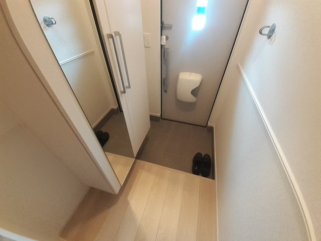 アベニールの玄関
