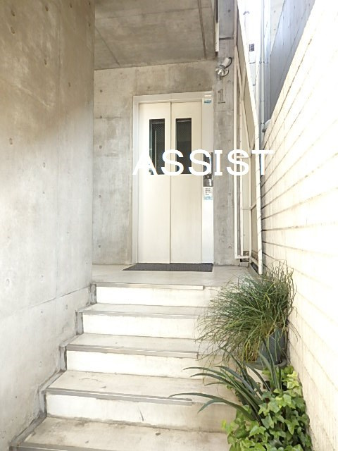 SFフラッツ（エスエフフラッツ）のエントランス