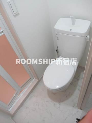 リブ千住大橋のトイレ