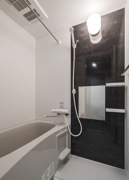 robot home 東本町の浴室