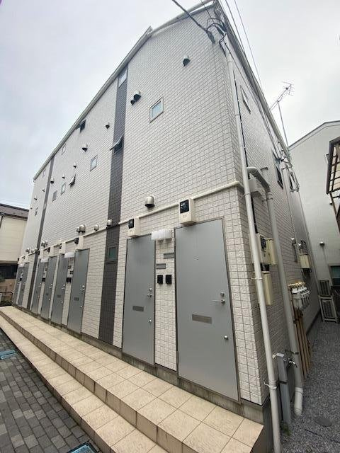 Ｇｌａｎｚ王子ＷＥＳＴのエントランス
