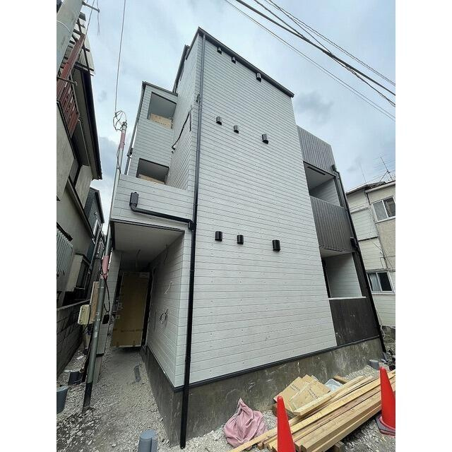 エクセラン東立石の外観