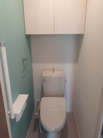 パピィ　エースリーのトイレ|落ち着いたトイレです