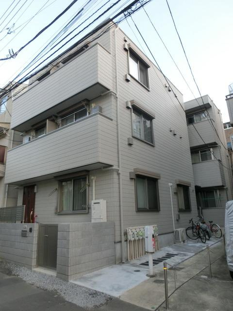 フラッツ神楽坂の外観