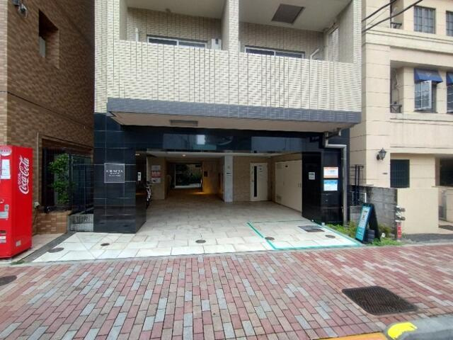 クレイシア蔵前のエントランス