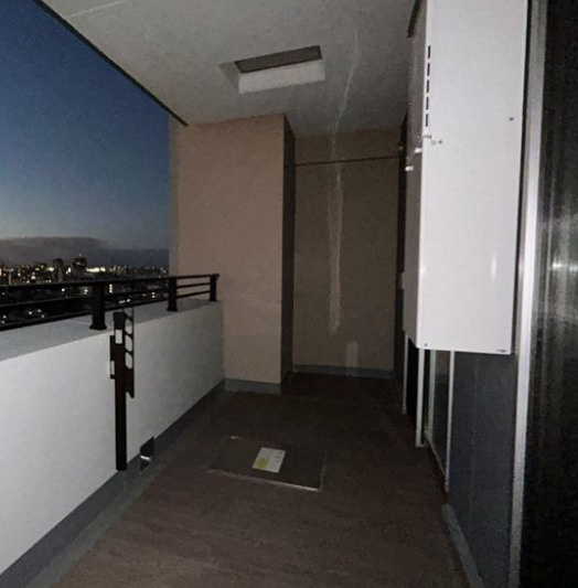 プライマル町屋のバルコニー