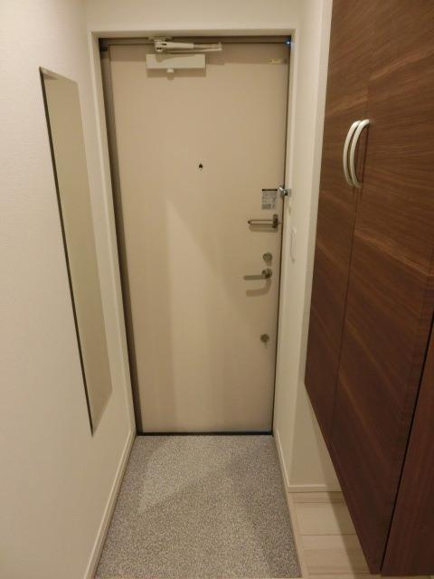ミハス西落合の玄関