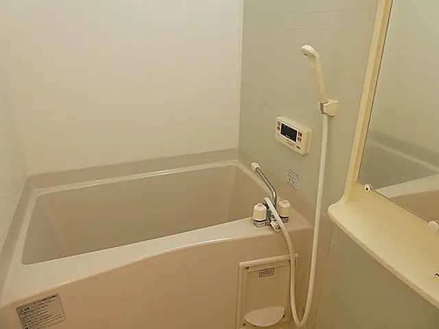 サンパティークの浴室