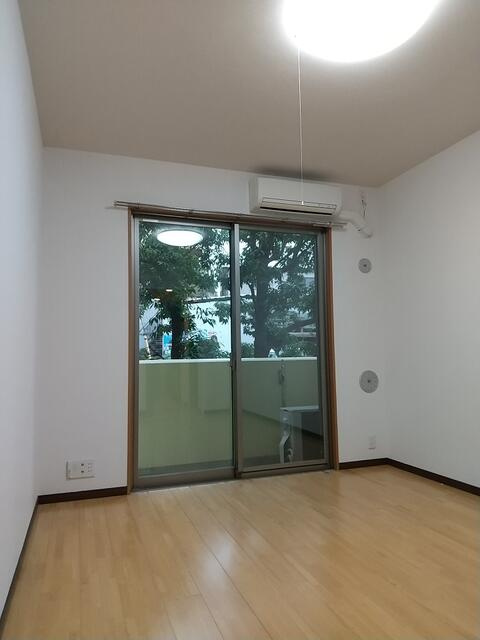 ヒルズロコの内装