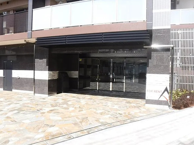 Ｎ－ｓｔａｇｅ　赤羽志茂のエントランス