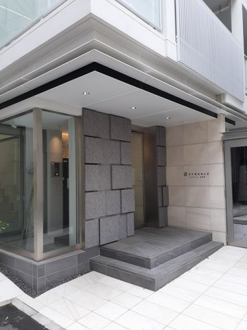 シュトラーレ四番町のエントランス|エントランスです