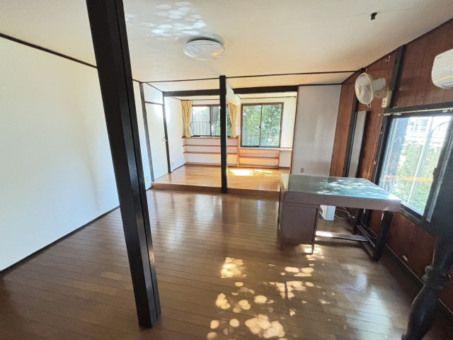 池田邸の居間・リビング