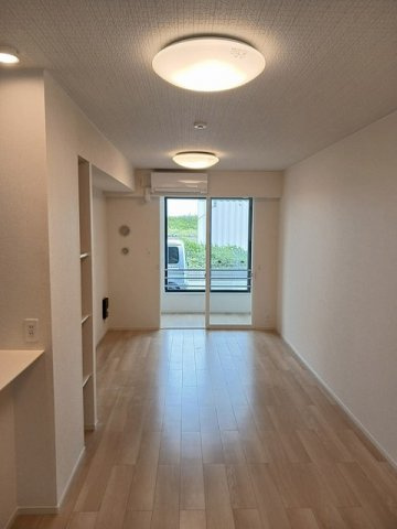 メゾン　アールエスピーの居間・リビング|居間です