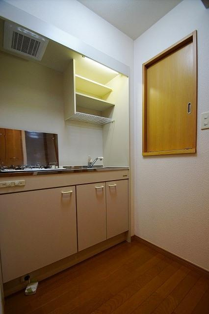 新品家具付きマンション渡辺通33(KaGood福岡)のキッチン