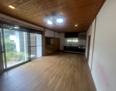 【居間・リビング】 | 福岡県福岡市南区大平寺１丁目