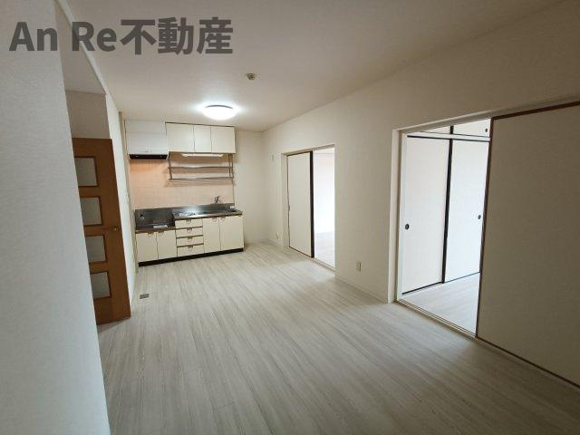 川口市大字安行原の賃貸マンションの居間・リビング|別部屋イメージ写真