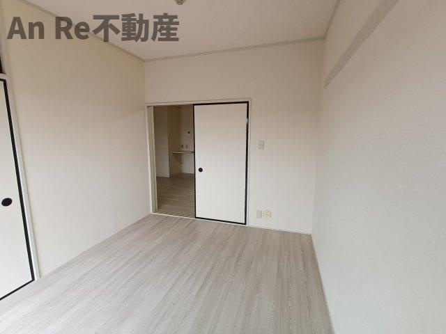 川口市大字安行原の賃貸マンションの洋室