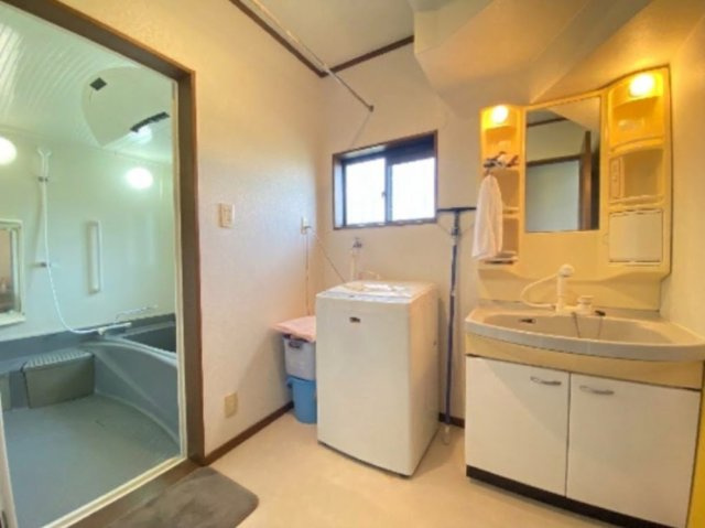 【独立洗面台】 | 上益城郡御船町辺田見 | ※AIによる家具消し加工を施しています
