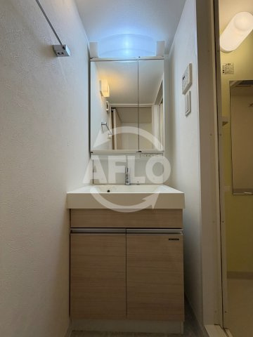フロンティアコート堺筋本町の独立洗面台|フロンティアコート堺筋本町　独立洗面台