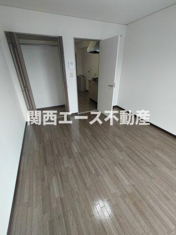 【寝室】 | ヤシャールY