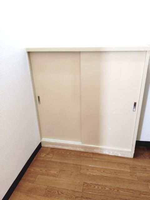 ドミール洗足池の玄関