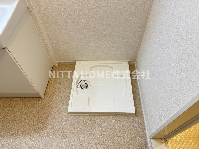 フェリスヴィラ　ブリッサの洗面所|室内洗濯機置き場になります＊