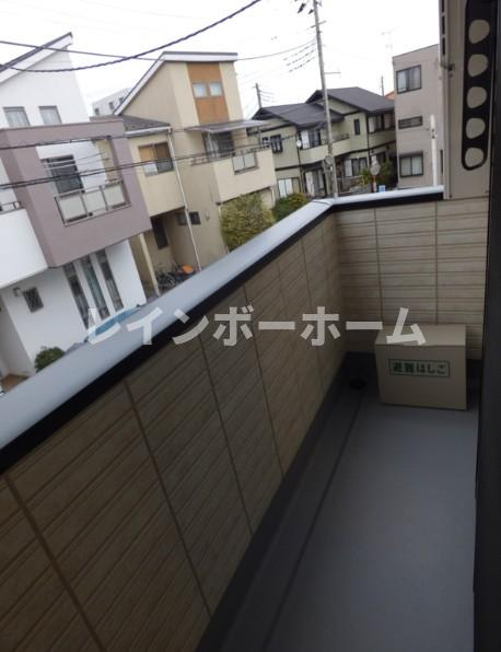 ルーブル南流山のバルコニー