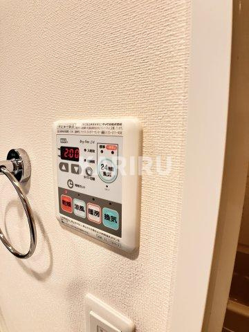 プレサンス堺筋本町駅前の設備