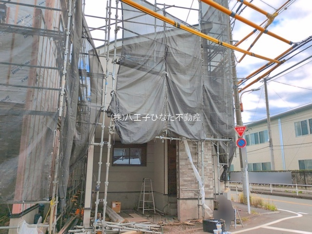 『八王子市新築戸建て』八王子市上野町99-10【仲介手数料無料】　３期の前面道路含む現地写真|～仲介手数料無料☆八王子ひなた不動産～八王子市上野町　新築戸建て
