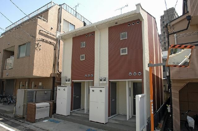 レオネクストサニー秋桜の外観|外観は落ち着いています