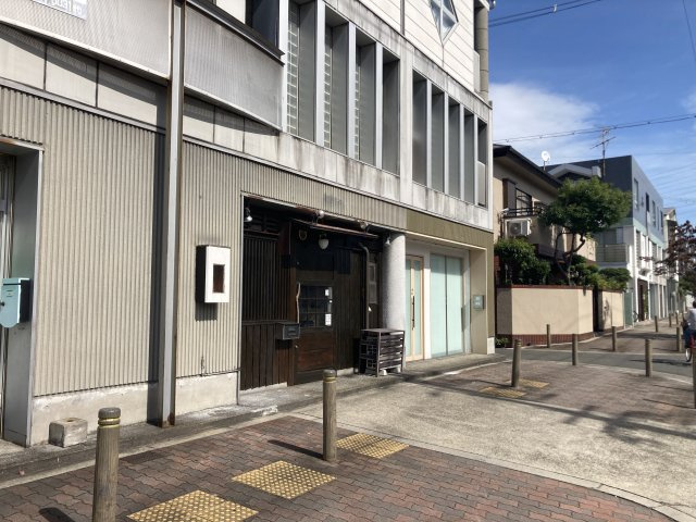 大阪市平野区長吉長原３丁目の店舗事務所