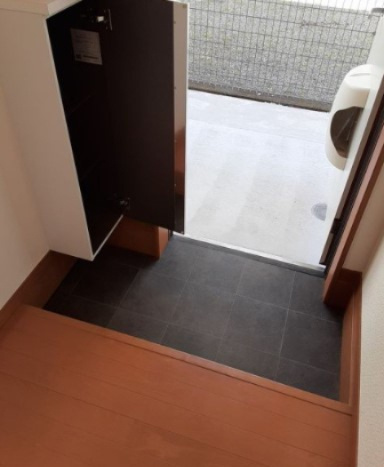 【玄関】 | ※写真はイメージです