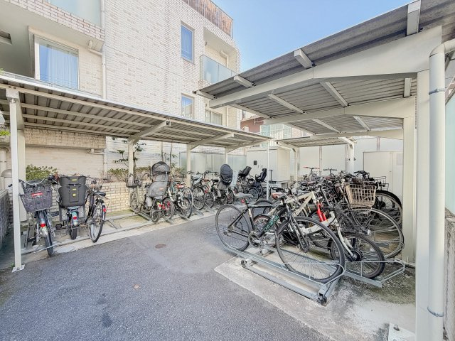 【駐輪場】 | ロイヤルシーズン新宿柏木