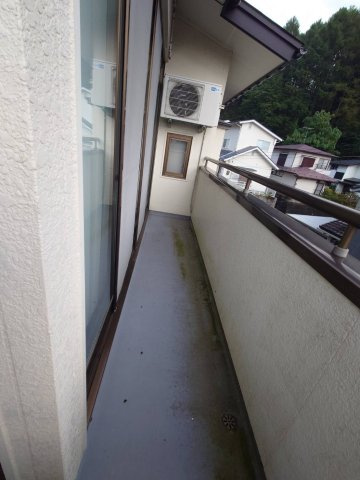 山岸３丁目貸家のバルコニー
