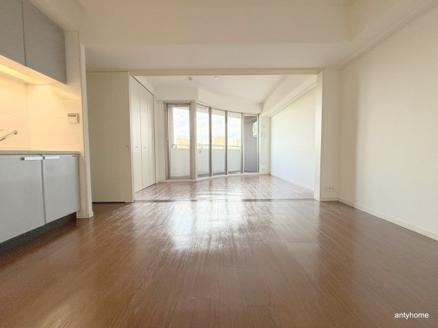 S-RESIDENCE学園坂　仲介手数料無料の居間・リビング