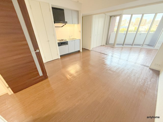 S-RESIDENCE学園坂　仲介手数料無料の居間・リビング