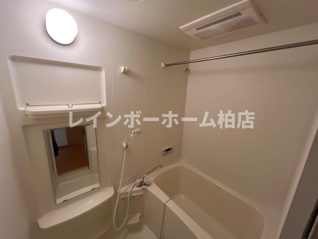 【仲介手数料：50％OFF】対象物件！の浴室