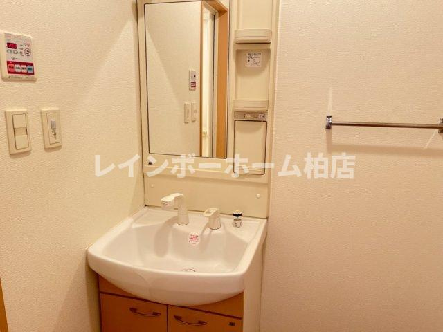 【仲介手数料：50％OFF】対象物件！の洗面所