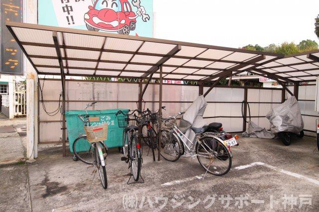 サンシャⅡの駐車場