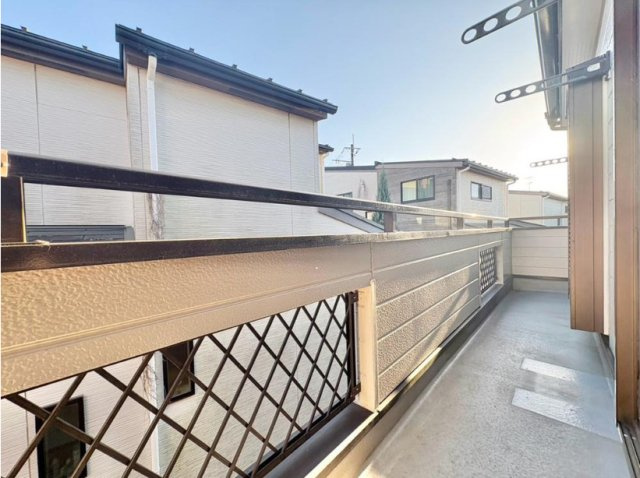 流山市江戸川台西3丁目　中古戸建　平成8年築のバルコニー