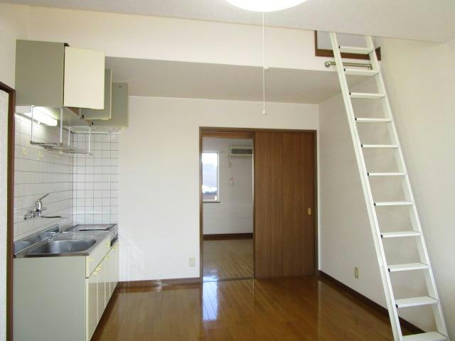 Ｖｉｌｌａ貝塚の居間・リビング