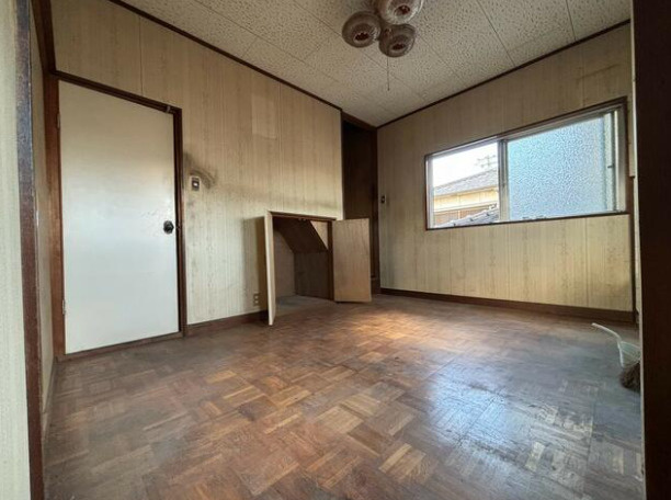 姫路市広畑区末広町３丁目の中古一戸建の洋室