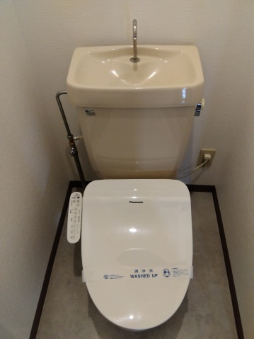 パークファイブBのトイレ|※同じ間取りの別部屋のお写真です※