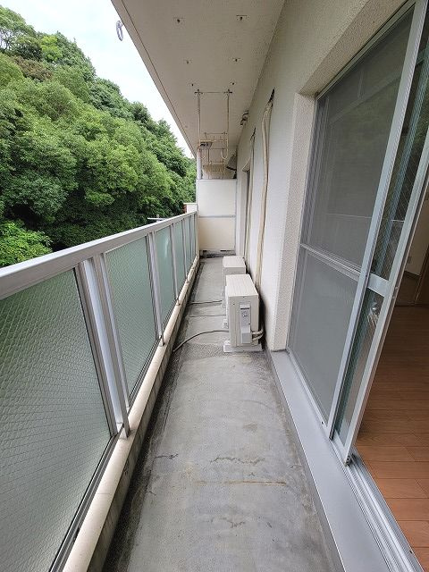 泉野ハイツのバルコニー